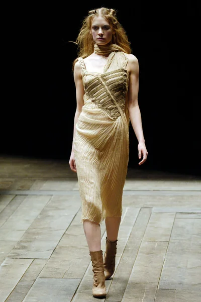 Look 17
